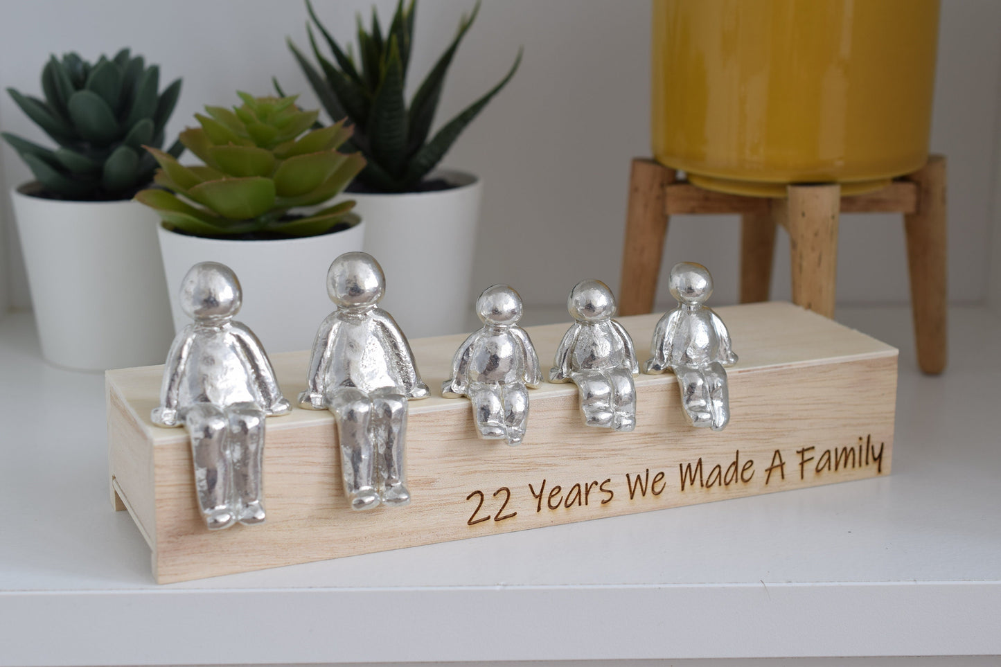 22 Years We Made a Family Sculpture Figurines - 22nd Anniversary | Years 1 to 30 Available | Wooden Box Size & Grain Will Vary