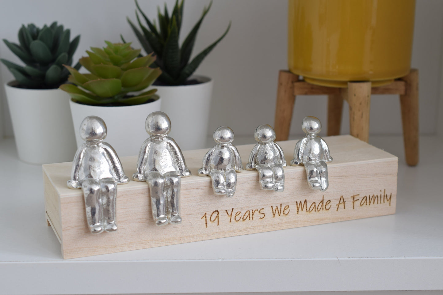 19 Years We Made a Family Sculpture Figurines - 19th Anniversary | Years 1 to 30 Available | Wooden Box Size & Grain Will Vary
