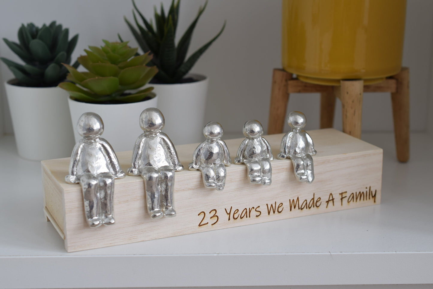 23 Years We Made a Family Sculpture Figurines - 23rd Anniversary | Years 1 to 30 Available | Wooden Box Size & Grain Will Vary