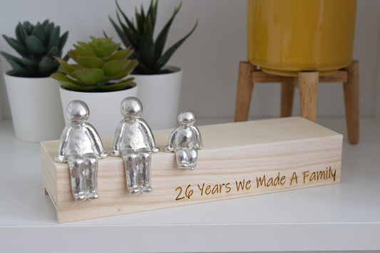 26 Years We Made a Family Sculpture Figurines - 26th Anniversary | Years 1 to 30 Available | Wooden Box Size & Grain Will Vary