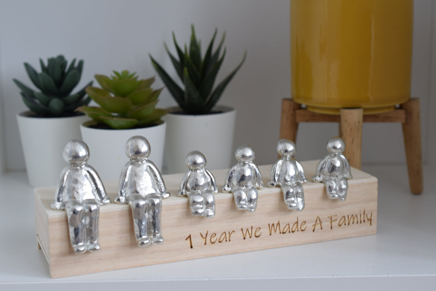1 Year We Made a Family Sculpture Figurines - 1st Anniversary | Years 1 to 30 Available | Wooden Box Size & Grain Will Vary