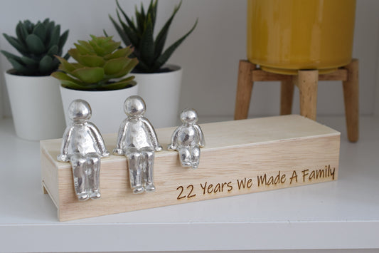 22 Years We Made a Family Sculpture Figurines - 22nd Anniversary | Years 1 to 30 Available | Wooden Box Size & Grain Will Vary